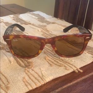 Ray Ban Wayfarer Sunglasses